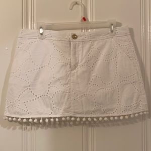 White Lily Pulitzer Skirt. Lily Pulitzer skort